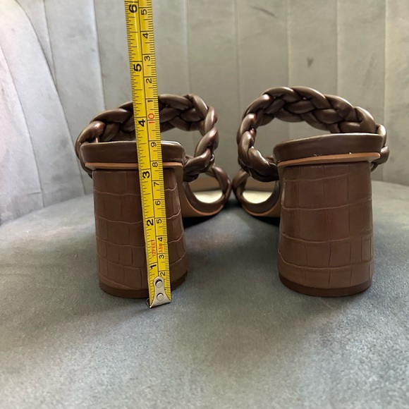Mi.iM Ronin Chocolate Heeled Sandals - 6.5 - Picture 5 of 7